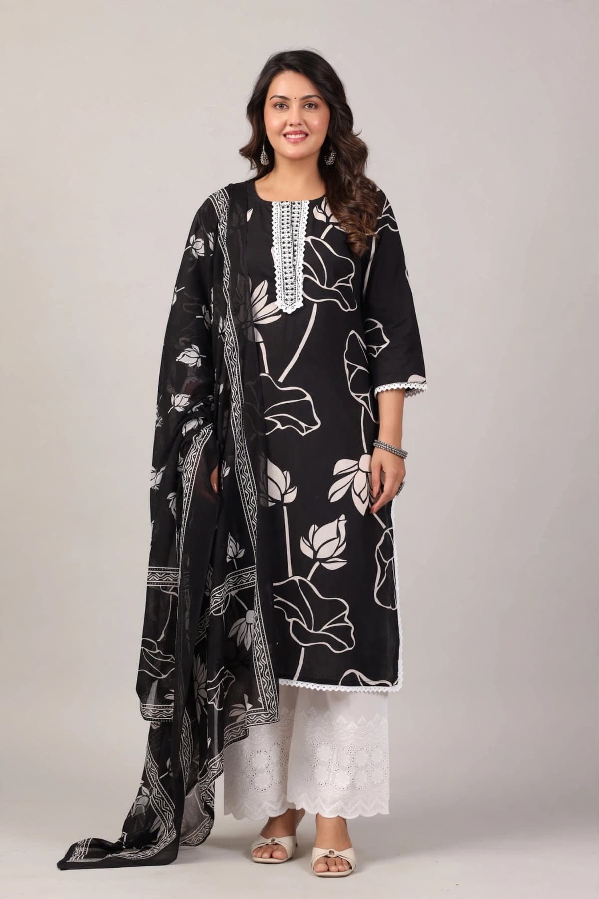 DES-18062 Black Suit Set — Full Silhouette